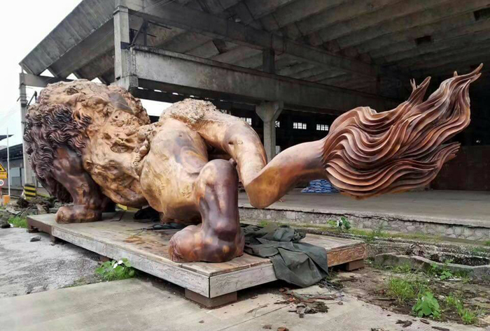 Длина скульптуры 14,5 метров.