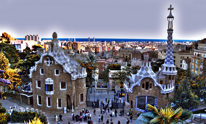 Пряничные домики Антонио Гауди, Барселона, Испания. / Фото: www.flickr.com