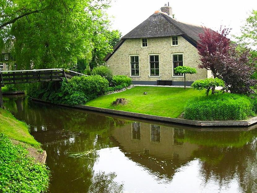 Голландская деревенька Гитхорн - вот так выглядит рай на земле